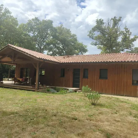 بيت للعطل Lou Barado Ousse-Suzan