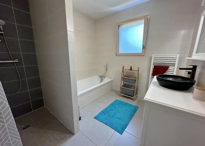 Lou Barado Feriehus *